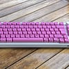 rosa-frontal Keycaps ISO Español - Rosa PBT XDA
