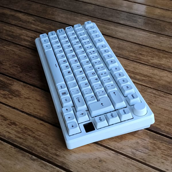 blanco_lateral Keycaps ISO Español - Blanco PBT XDA